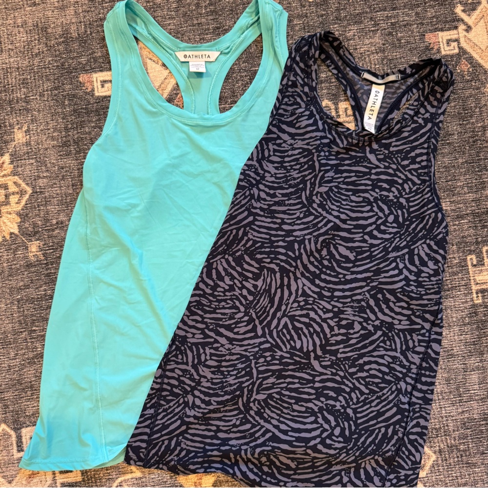 Athleta Ultimate Scoop Tank Set of 2